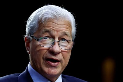 Jamie Dimon vê riscos nos Treasuries longos e evoca inflação dos anos 1970