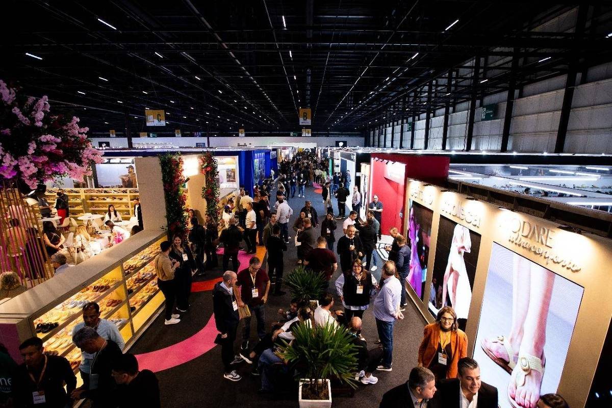 Feiras corporativas puxam alta de 30% na NürnbergMesse e Brasil sustenta meta de faturamento recorde em 2026