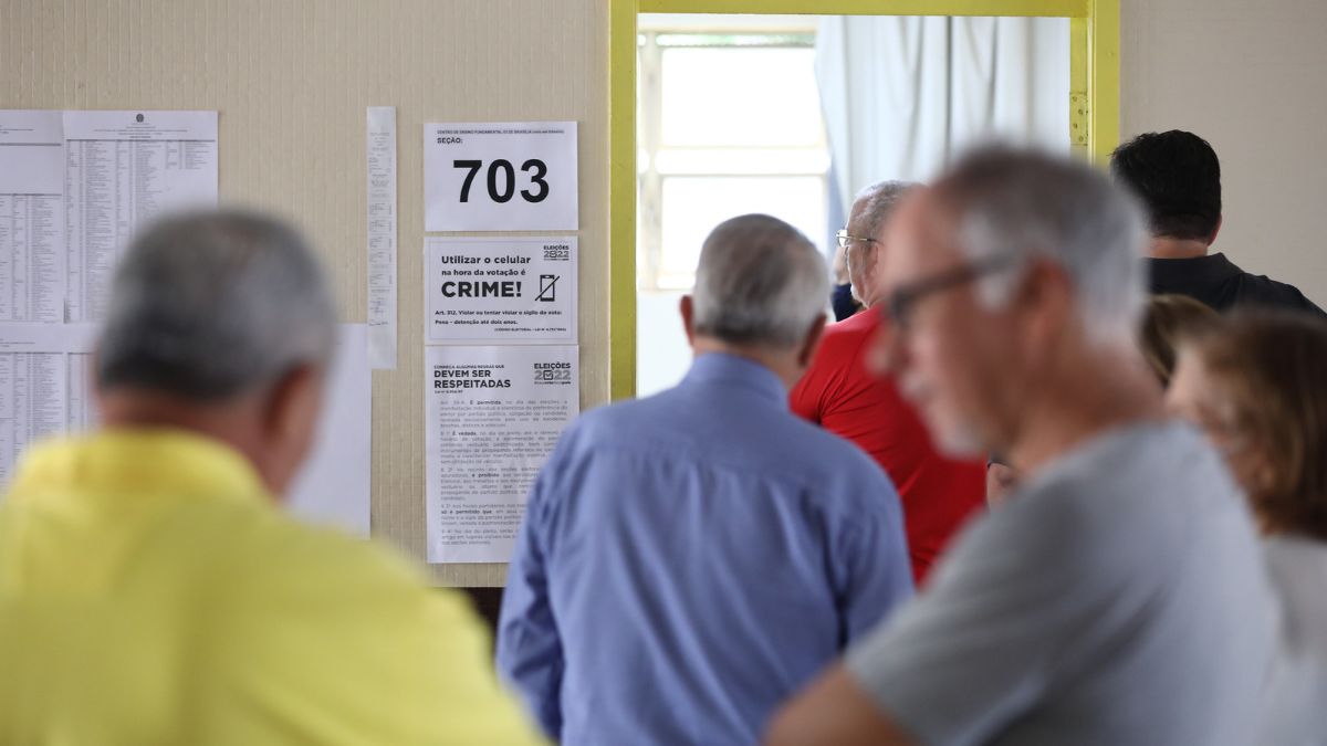 Eleições 2026: veja onde consultar zona e seção antes de votar