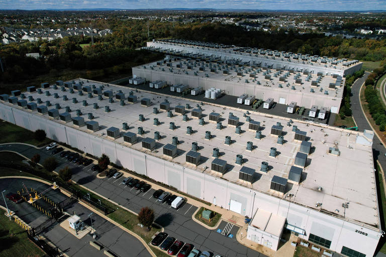 Acionistas cobram Amazon, Microsoft e Google por transparência em consumo de água e energia - Imagem do artigo original