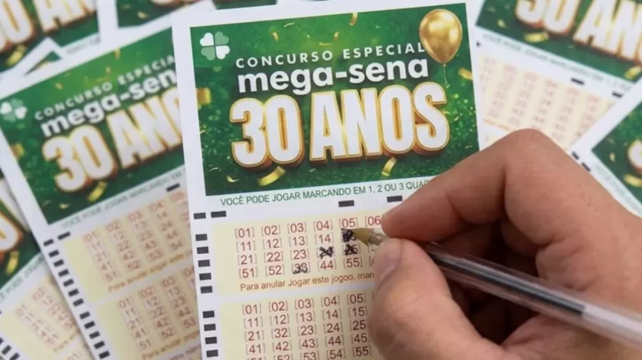 Mega-Sena de 30 anos sorteia R$ 300 milhões: simulação mostra ganhos mensais de até R$ 3 milhões na renda fixa - Imagem do artigo