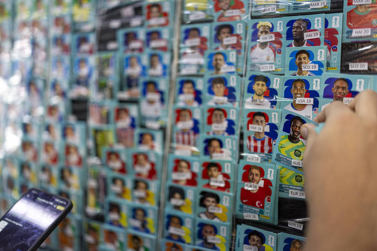 Mercado paralelo eleva preço de figurinhas raras da Copa 2026 para além de R$ 1.000 - Imagem do artigo original