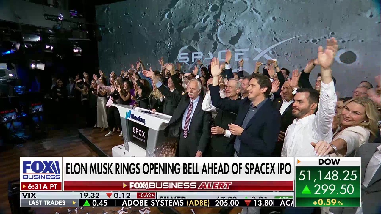 Musk perde status de trilionário após correção que derruba SpaceX e Tesla - Imagem do artigo original