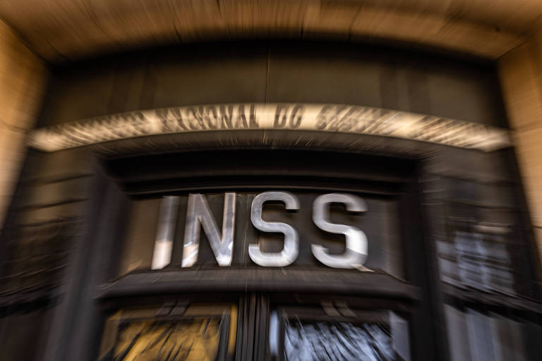 Crédito consignado do INSS sofre queda de 40% após novas barreiras contra fraudes e avanço do endividamento dos idosos - Imagem do artigo original