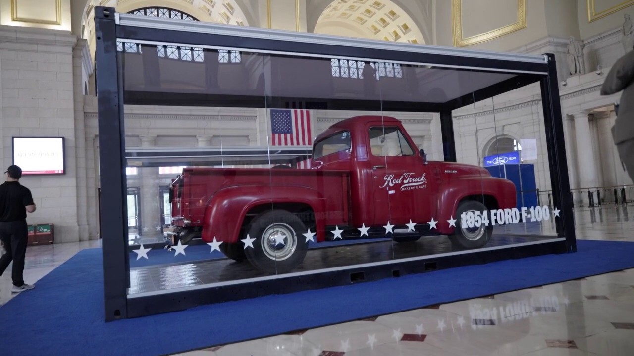 Ford leva carros clássicos a Washington e reforça legado em meio à corrida por inovação - Imagem do artigo original