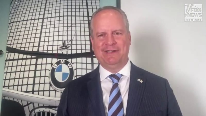 BMW convoca recall de quase 30 mil híbridos plug-in por risco de incêndio no motor de partida - Imagem do artigo original