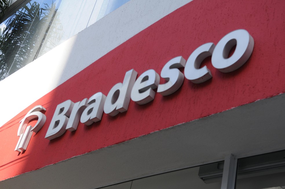 Lucro recorrente do Bradesco sobe 28,6% e alcança R$ 6,1 bilhões no 2º trimestre de 2025 - Imagem do artigo original