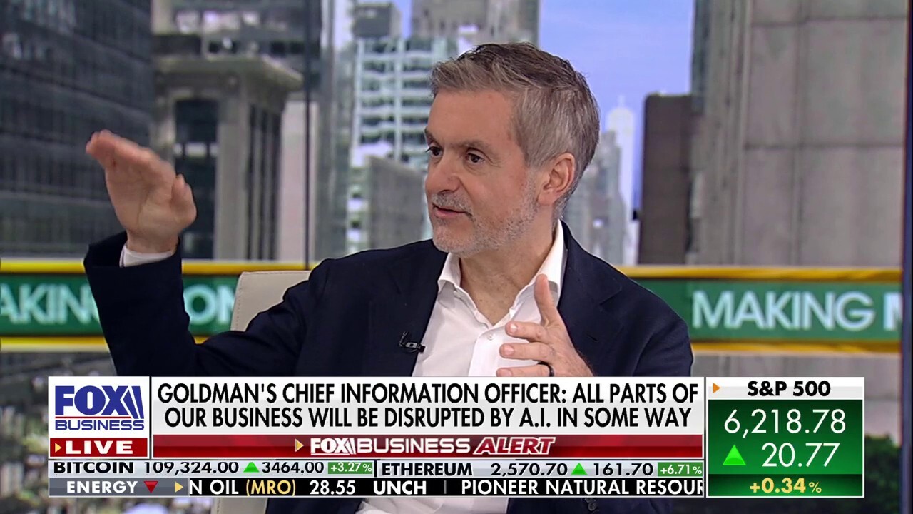 CEO do Goldman Sachs aconselha estagiários a aceitar tarefas indesejadas para crescer na carreira - Imagem do artigo original
