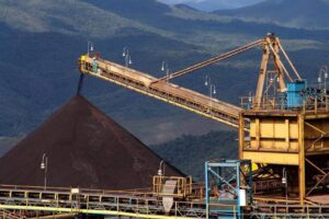 Vale firma parceria com Adani e NMDC para ampliar exportação de minério de ferro na Índia