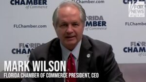 CEO da Câmara de Comércio da Flórida classifica Nova York e Califórnia como estados em “espiral de morte” e aponta migração de US$ 4 milhões por hora para o estado
