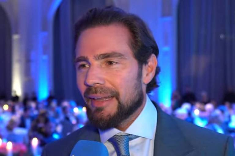 Coaf aponta envio de R$ 707 milhões às Ilhas Cayman por Daniel Vorcaro durante tratativas de venda do Banco Master ao BRB - Imagem do artigo original