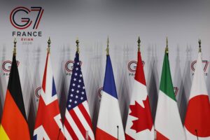 G7 avalia liberar reservas estratégicas de petróleo diante de crise no Irã