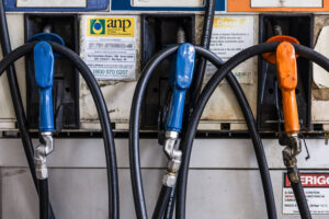 Preço do biodiesel fica abaixo do diesel importado e reaquece debate sobre elevar mistura no país