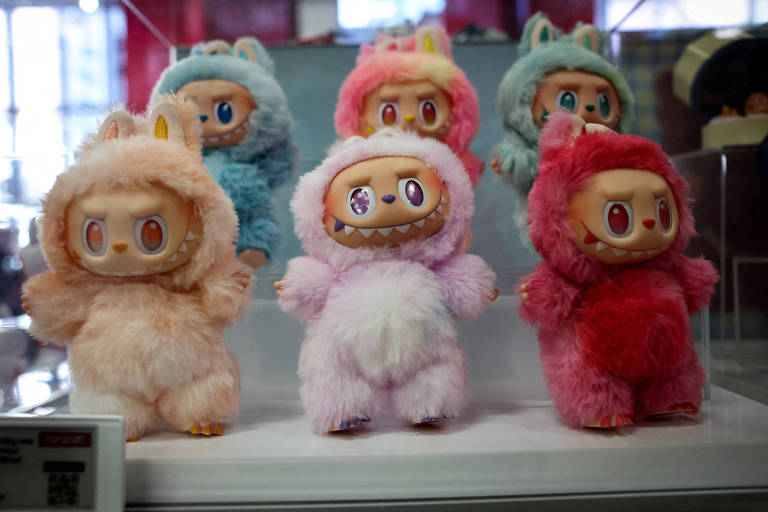 Allmini paga multa à Pop Mart e retira bonecos Labubu falsificados de suas lojas - Imagem do artigo original