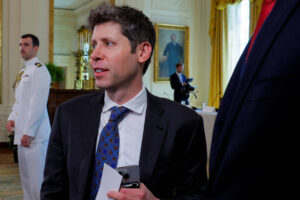 Coquetel molotov atinge casa do CEO da OpenAI em San Francisco; suspeito é detido