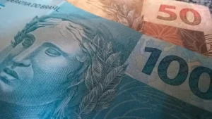 Juros do Tesouro IPCA+ recuam e projeções indicam retorno acima do CDI em cenário de queda adicional