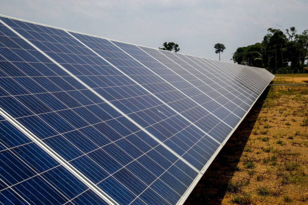 [Mercado Financeiro] Redes elétricas de Mato Grosso, Acre e Rondônia ficam saturadas com expansão da energia solar doméstica