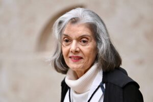 STF: Cármen Lúcia defende manter royalties do petróleo com estados produtores; Dino suspende julgamento