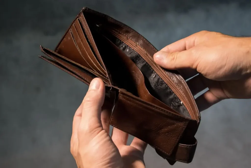 [Estratégias de investimento] Resgates de R$ 18,1 bi expõem cautela com crédito privado nos fundos em abril