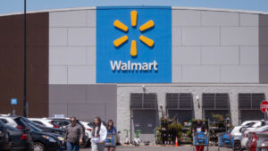 Walmart amplia aposta em marcas próprias e relança setor de ferramentas nos EUA