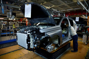 Stellantis destina €1 bi à fábrica de Mulhouse para lançar três modelos elétricos da Peugeot a partir de 2029
