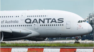 Qantas marca para 2027 o voo direto Sydney–Londres de 22 horas e reacende a disputa por rotas ultralongas