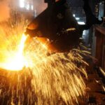 [Mercado Financeiro] Usiminas sobe 42% e CSN afunda 48%: o que explica extremos opostos do Ibovespa no 1º semestre?