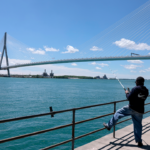 [Dificuldades e desafios] Novo acordo destrava ponte de US$ 6,4 bi entre Detroit e Windsor e reforça cadeia automotiva na fronteira EUA-Canadá