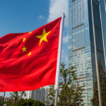 [Renda Fixa] China aperta cerco a chatbots “românticos” e aumenta pressão sobre Alibaba e ByteDance