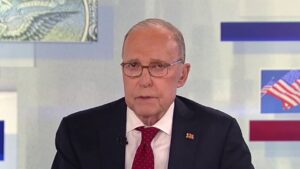 Comentários de Larry Kudlow sobre postura de Trump no Irã colocam petróleo no radar dos investidores