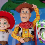 [Renda Fixa] Disney demite centenas e afeta Pixar; cortes evidenciam busca por eficiência mesmo com recordes de bilheteria