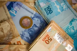 Taxas de LCIs e LCAs recuam para perto de 90% do CDI, enquanto risco de tributação volta ao debate