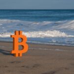 [Mercado Financeiro] Bitcoin segue sem rumo claro perto de US$ 65 mil enquanto mercado aguarda decisão do Fed
